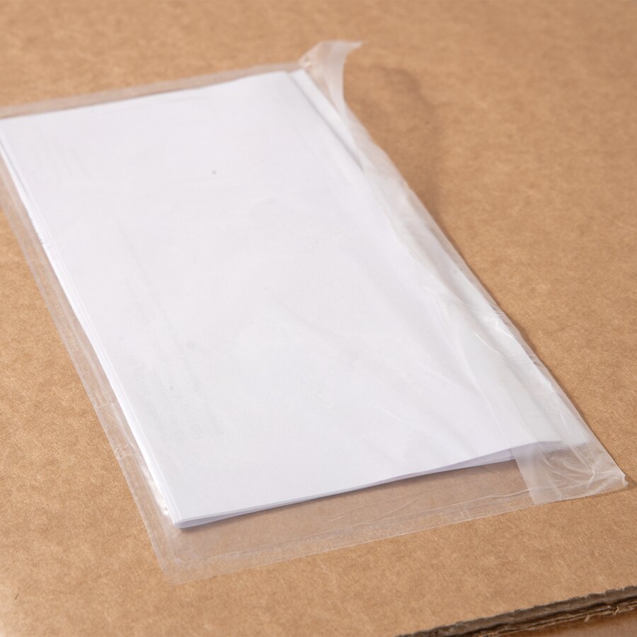 Auch in transparenter Ausführung erhältlich - für alle Arten von Begleitpapieren Auch in transparenter Ausführung erhältlich - für alle Arten von Begleitpapieren